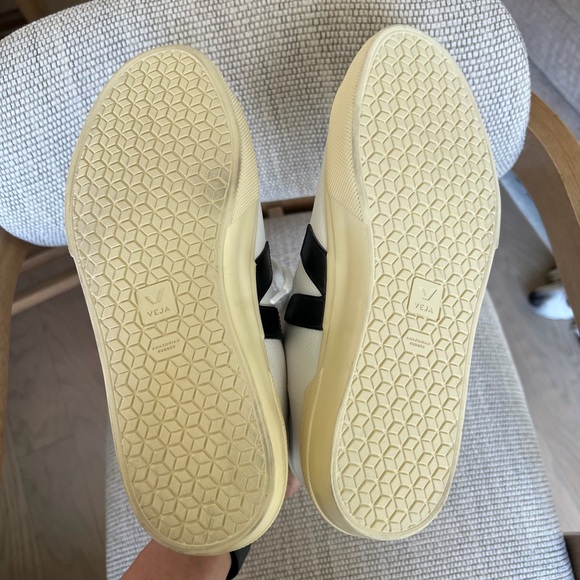 Veja Minotaur High Top Sneakers in Black and White - Picture 7 of 8